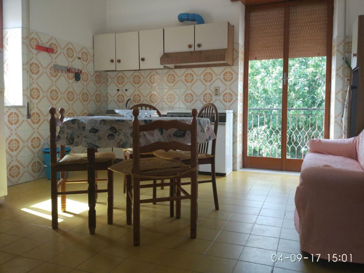 Villa Spaia 브란칼레오네 마리나 외부 사진